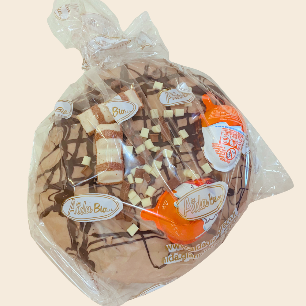 Aida Panettone mit weißer Haselnusscreme, Schokoladenguss und Kinder Bueno® 1100 g